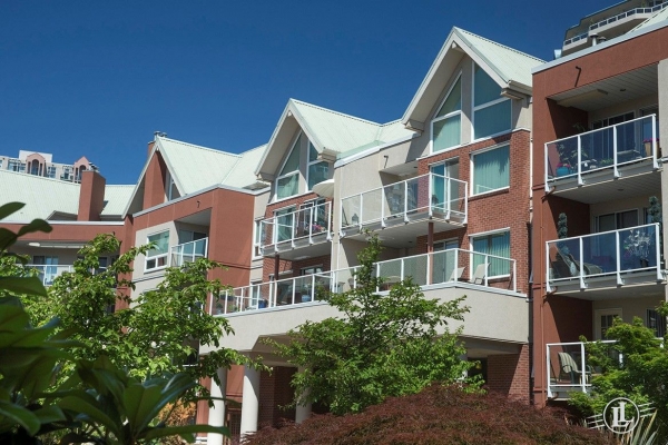 411B-1210 Quayside Drive, New Westminster