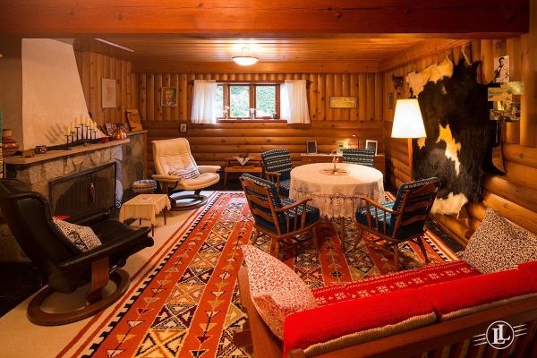 828 Prospect Avenue North Vancouver B.C