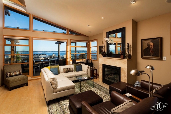 2328 Marine Drive West Vancouver B.C