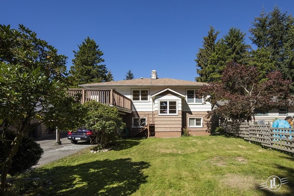 753 Lynn Valley Road North Vancouver B.C