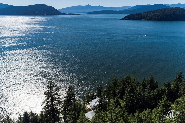 6 Montizambert Wynd West Vancouver B.C