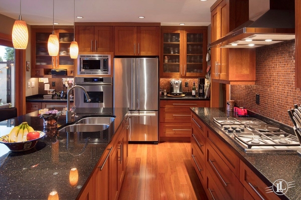 1220 Kings Avenue West Vancouver B.C