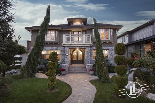 837 Grand Blvd, North Vancouver B.C