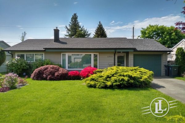 1315 W 15th Street North Vancouver B.C