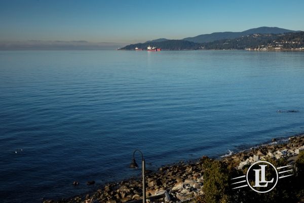 #203-2190 Argyle Avenue West Vancouver B.C