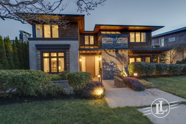 1236 Gordon Avenue West Vancouver B.C