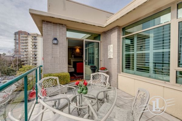 #305-1896 Marine Drive West Vancouver B.C