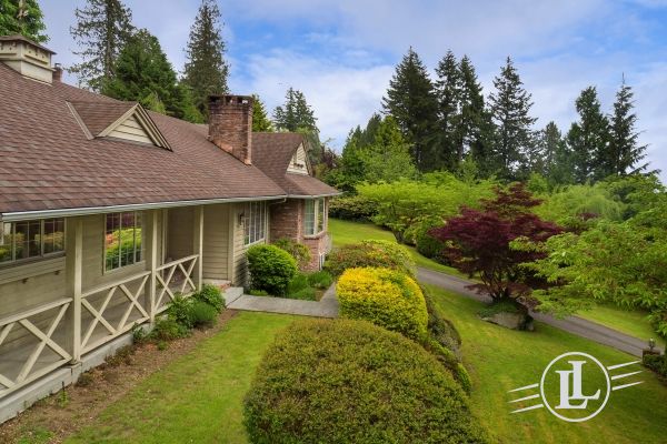 1440 30th Street West Vancouver B.C