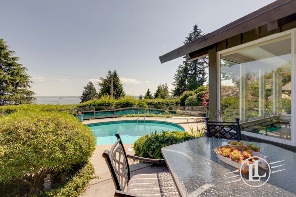 3399 Thompson Crescent West Vancouver B.C