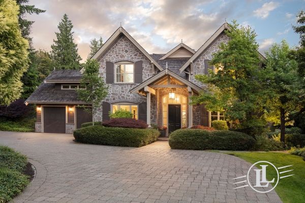 4397 Erwin Drive West Vancouver B.C