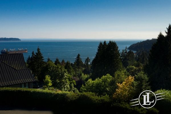 4340 Rockridge Road West Vancouver B.C