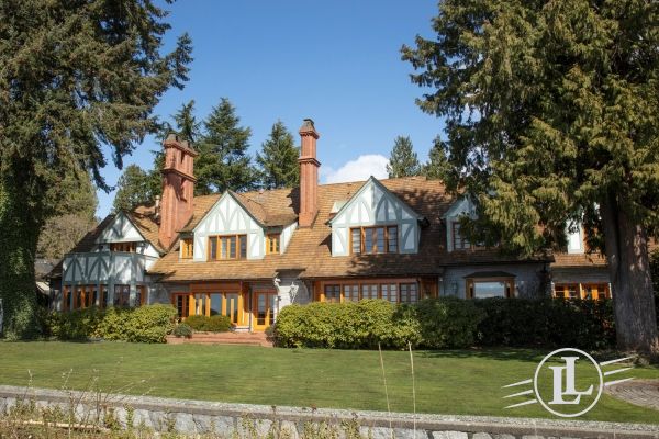 4351 Erwin Drive West Vancouver B.C