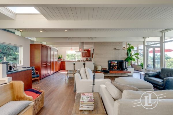 5408 Greentree Road West Vancouver B.C