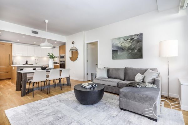 #605-788 Arthur Erickson Place, West Vancouver B.C