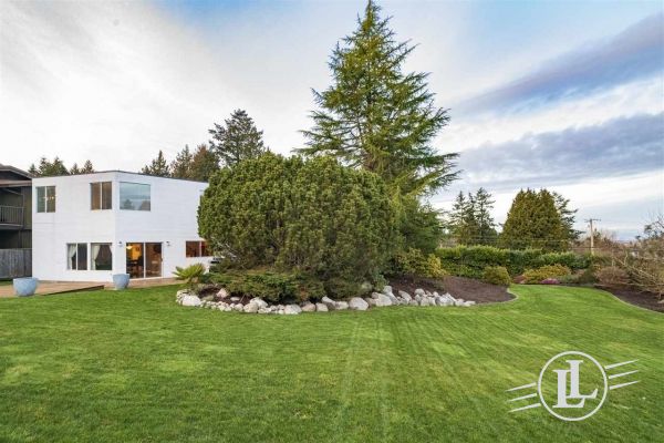 5172 6 Avenue Tsawwassen B.C