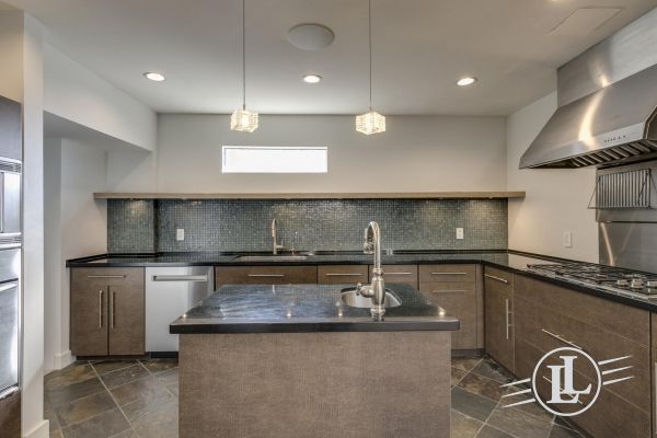 746 E Kings Road North Vancouver B.C