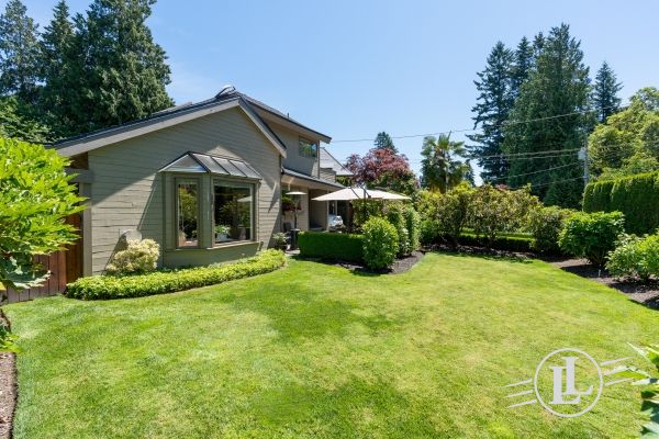 4342 Erwin Drive West Vancouver B.C