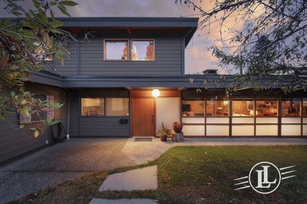 971 Beaumont Drive North Vancouver B.C