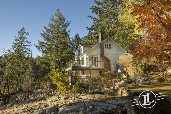 4778 Marine Drive West Vancouver B.C