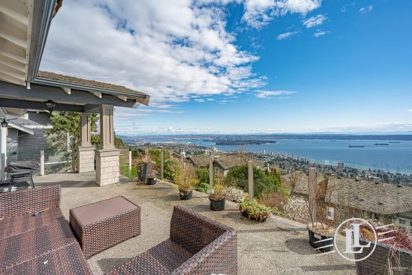 2761 Willoughby Road West Vancouver B.C