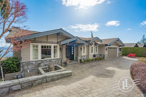 2761 Willoughby Road West Vancouver B.C