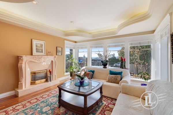 2541 Marine Drive West Vancouver B.C