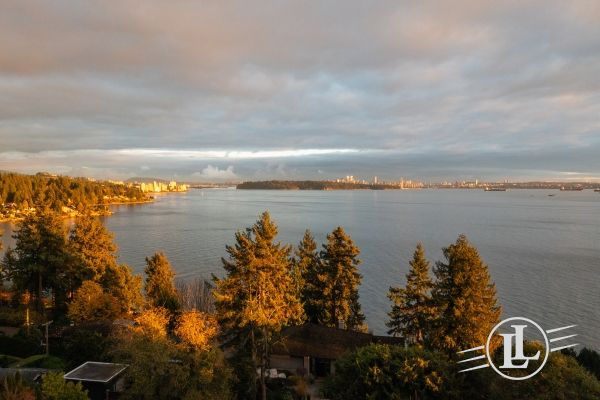 3602 Creery Avenue West Vancouver B.C